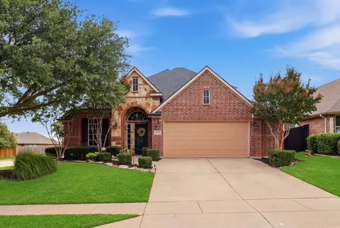 8040 Branch Hollow Trl, Fort Worth, TX 76123