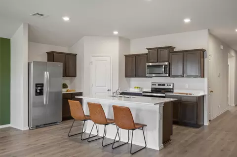Kitchen - 2315 Hydrangea Dr, Pilot Point, TX 76258 photo 2 of 4
