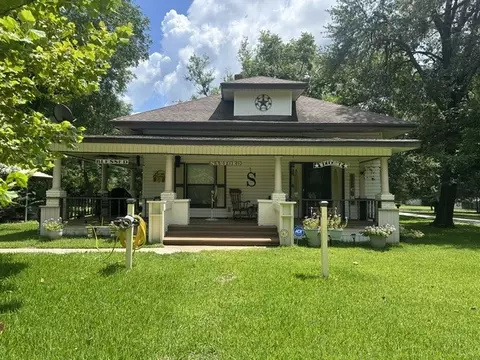 490 E Holley, Alba, TX 75410