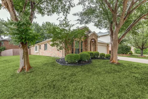 11528 Cactus Springs Dr, Fort Worth, TX 76244