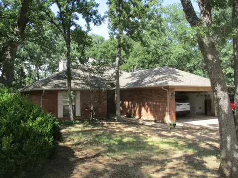 2309 Oak Park Dr, Denton, TX 76209