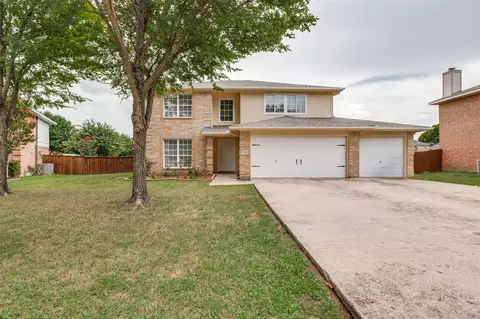 218 Jacob Ct, Glenn Heights, TX 75154