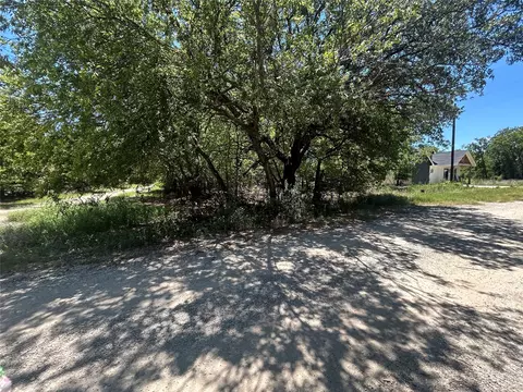 5506 Mercedes Cir, Granbury, TX 76048