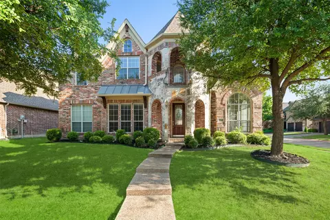 5560 Emerson Ct, Fairview, TX 75069