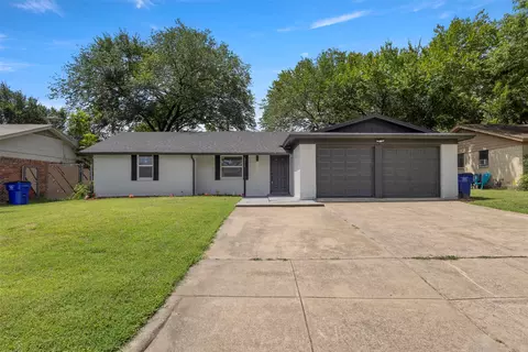 311 Arthur Dr, Kennedale, TX 76060
