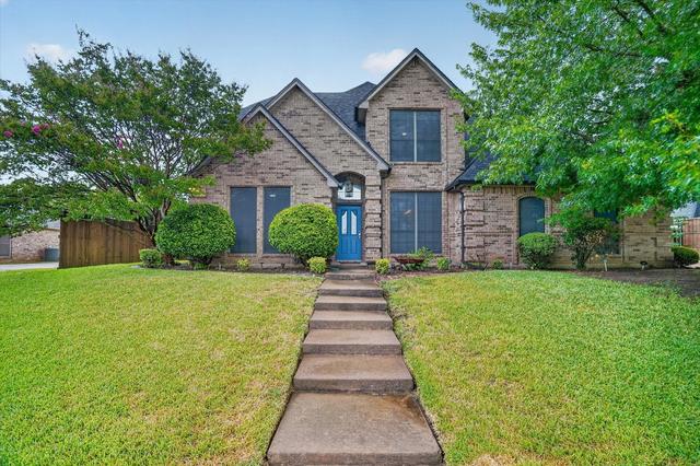 813 Cardinal Ridge Rd, Burleson, TX 76028
