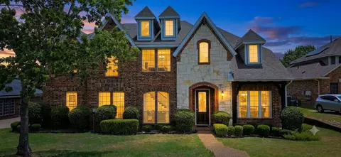 1108 Marisa Ln, Desoto, TX 75115