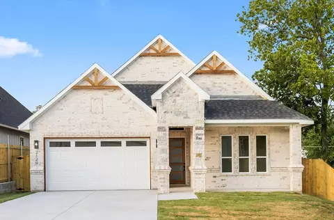 2120 NW 21st St, Fort Worth, TX 76164