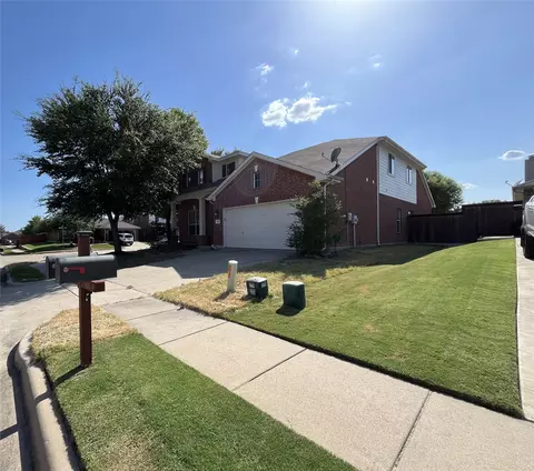 2011 New Braunfels, Forney, TX 75126