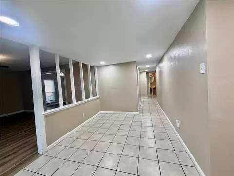4019 Rushmoor Dr, Arlington, TX 76016