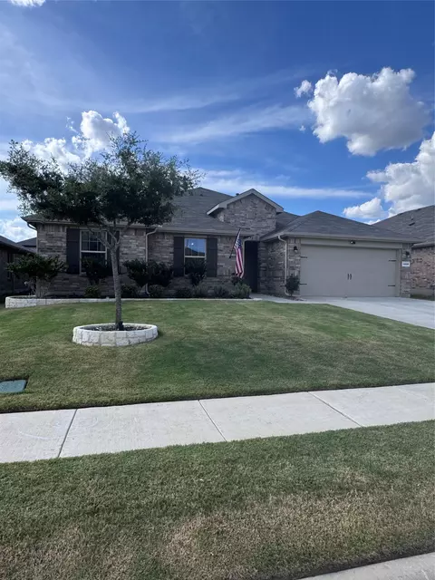 Exterior - 1908 Cookes Ln, Cleburne, TX 76033 photo 4 of 4
