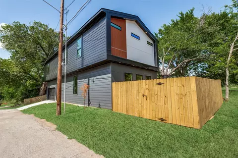 524 Tama St, Dallas, TX 75203