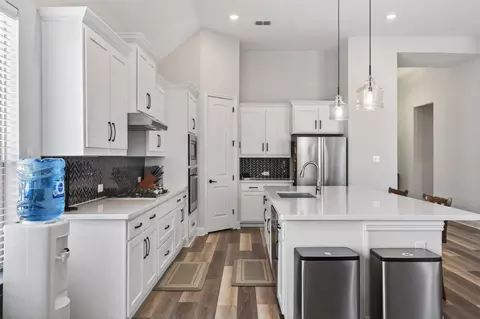 Kitchen - 1700 Hamlet Dr, Haslet, TX 76052 photo 4 of 4