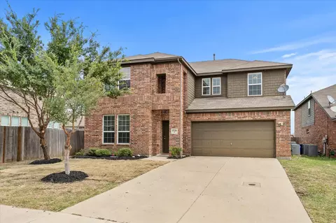 5220 Prairie Rose Dr, Forney, TX 75126