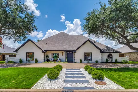 4808 Sea Pines Dr, Dallas, TX 75287