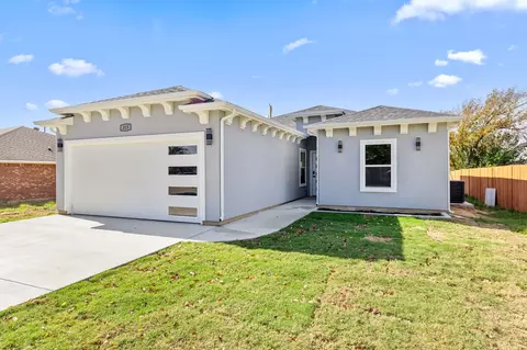 315 Windjammer Rd, Gun Barrel City, TX 75156