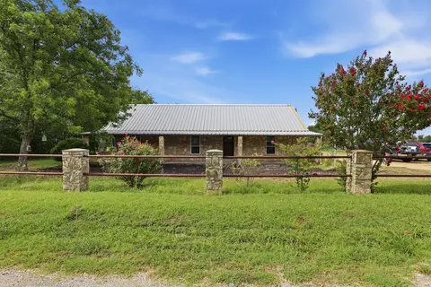 5377 Fm 219 W, Carlton, TX 76436