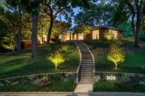 1624 Eastus Dr, Dallas, TX 75208