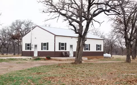 2126 County Rd 103, Comanche, TX 76442