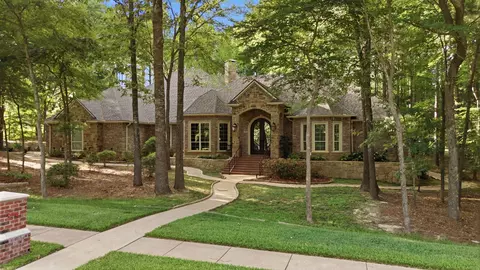 2030 Equestrian Ln, Tyler, TX 75703