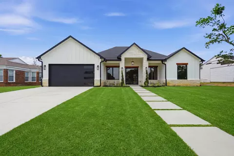 6404 Camp Bowie Blvd, Fort Worth, TX 76116