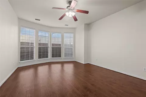 Living - 8302 Munich Dr, Rowlett, TX 75089 photo 4 of 13