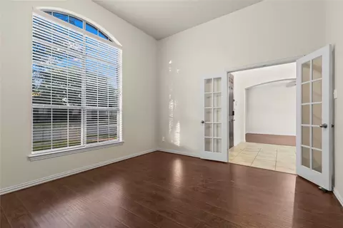 Living - 8302 Munich Dr, Rowlett, TX 75089 photo 1 of 13