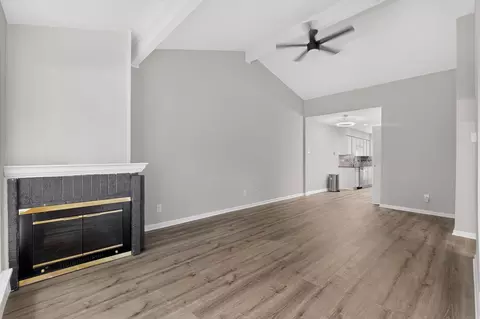 13786 Brookgreen Cir, Dallas, TX 75240