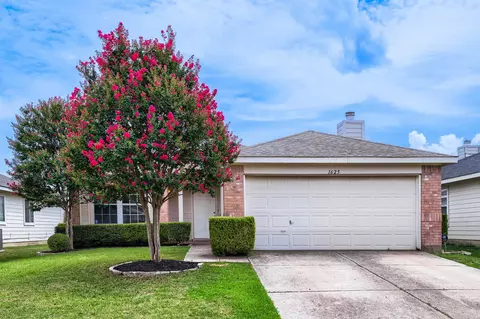 1625 White Oak Rd, Anna, TX 75409