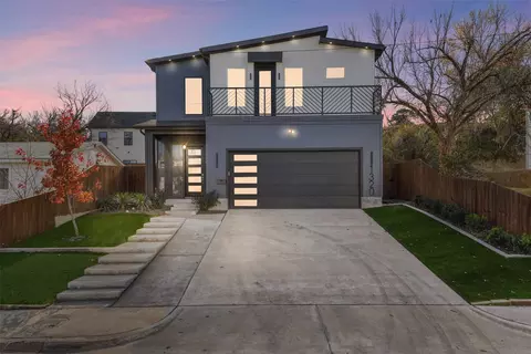 1320 Compton St, Dallas, TX 75203