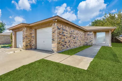 3624 Hulen Park Cir, Fort Worth, TX 76123