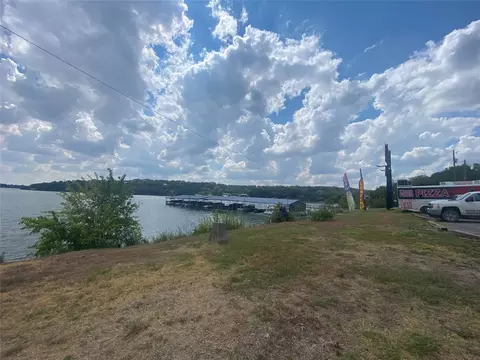 4003 Iron Horse Trl, Granbury, TX 76048