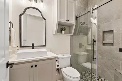 Bath - 279 Royals Ranch Rd, Lorena, TX 76655 photo 5 of 7