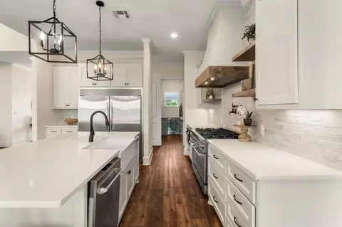 Kitchen - 279 Royals Ranch Rd, Lorena, TX 76655 photo 5 of 5