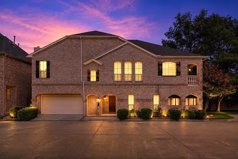 18130 Frankford Lakes Cir, Dallas, TX 75252