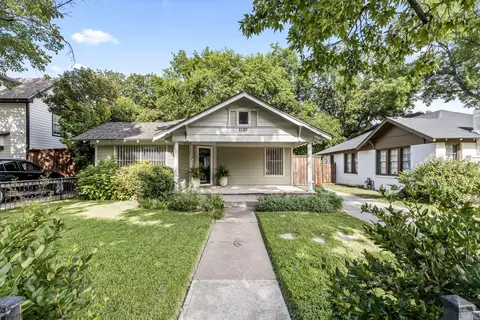 1130 S Montreal Ave, Dallas, TX 75208