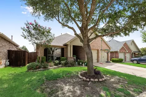 908 Honey Locust Dr, Rockwall, TX 75087