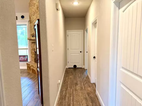 Entry Way - 1025 Tex Ln, Springtown, TX 76082 photo 2 of 2