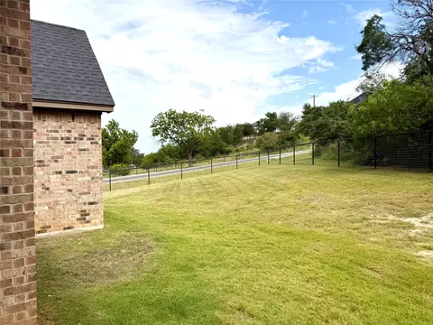 Exterior - 1025 Tex Ln, Springtown, TX 76082 photo 2 of 3