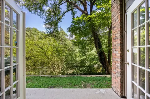 9801 Royal Ln #701, Dallas, TX 75231