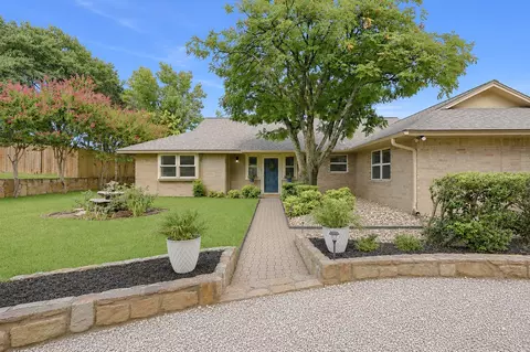 505 Queensway Rd, Willow Park, TX 76087