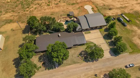 1811 Wallace Ave, Paducah, TX 79248