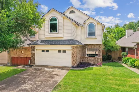 1209 Broken Arrow Trl, Carrollton, TX 75007