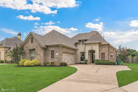 606 Glenshire Dr, Bossier City, LA 71111