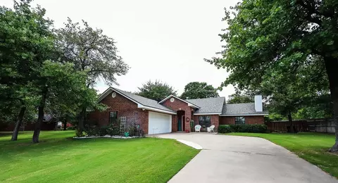 575 Hilltop St, Baird, TX 79504