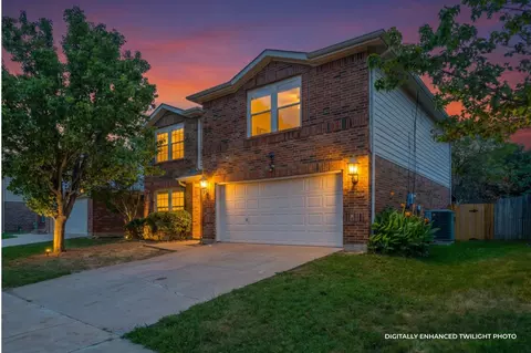1558 Laurel Hall Ln, Little Elm, TX 75068