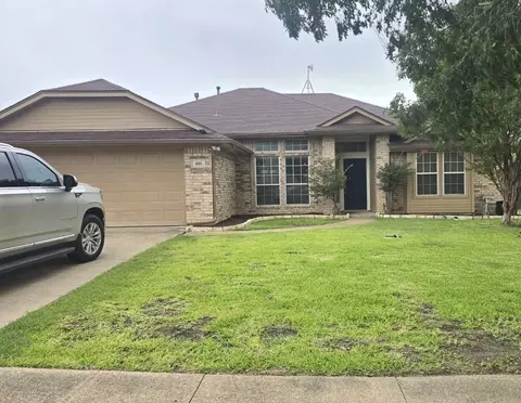 416 Fox Holw, Venus, TX 76084