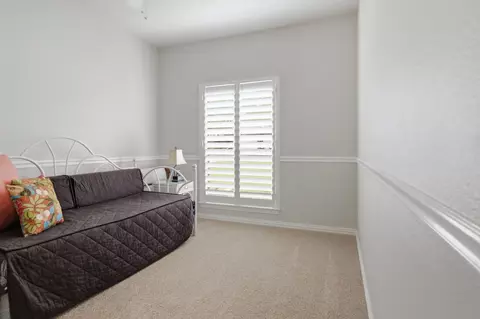 Bedroom - 2702 Pinehurst Dr, Grapevine, TX 76051 photo 4 of 4