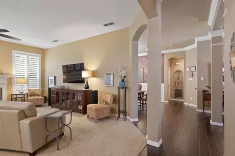 Entry Way - 2702 Pinehurst Dr, Grapevine, TX 76051 photo 3 of 3