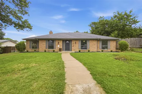 1510 Austrian Rd, Grand Prairie, TX 75050